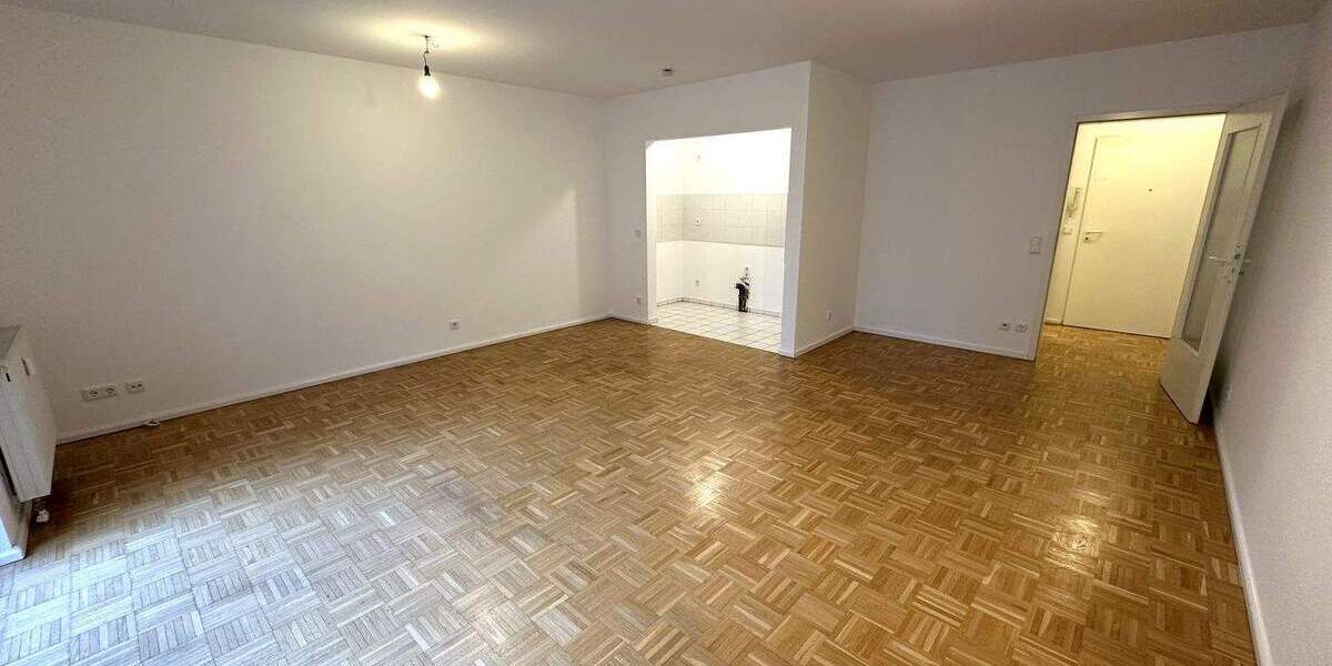 Schönes Apartment mit Terrasse, Garten und Tiefgaragenstellplatz in bester zentrumsnaher Lage 1 zimmer