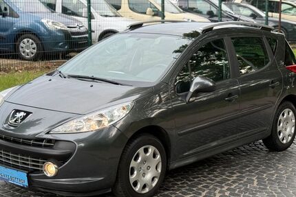 Peugeot 207 190.000 km 2.499 € Bottrop 46238