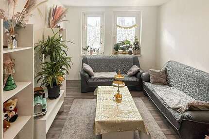 Wohnung Duisburg Hamborn - 2 Zimmer, 53 m&sup2;, 45.000&euro; | Angebot:27172289
