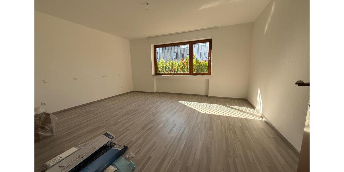 Erdgeschoßwohnung Neukirchen-Vluyn Vluyn - 4 Zimmer, 125 m&sup2;, 1.600&euro; | Angebot:26381616