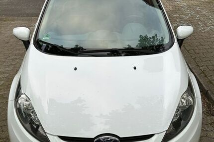 Ford Fiesta 250.099 km 2.500 &euro; Düsseldorf 40599