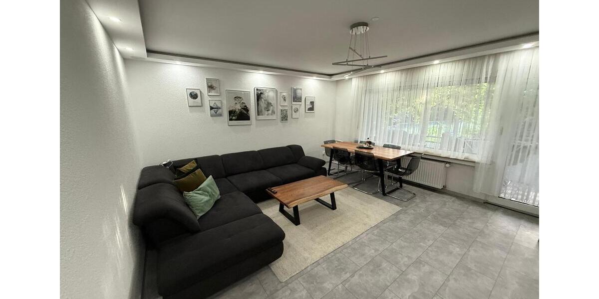 Modernisierte 3,5-Zimmer-Wohnung mit Balkon und GarageStellplatz 3 zimmer