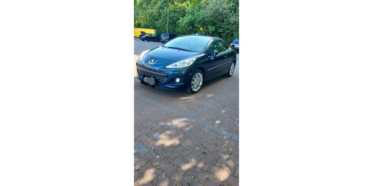 Peugeot 207 230.000 km 2.890 &euro; Duisburg 47167