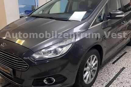 Ford S-Max 189.000 km 8.980 &euro; Recklinghausen 45657