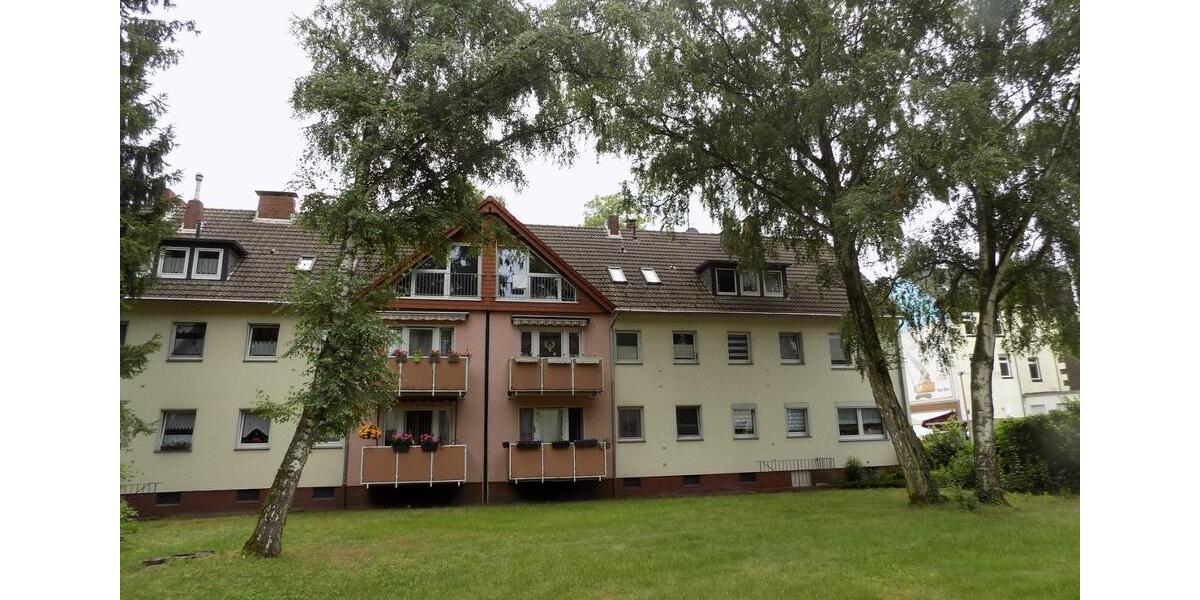 Dachgeschoßwohnung Herne Wanne - 2.5 Zimmer, 51 m&sup2;, 390&euro; | Angebot:25102137