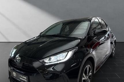 Toyota Yaris 10.000 km 24.990 &euro; Duisburg 47055