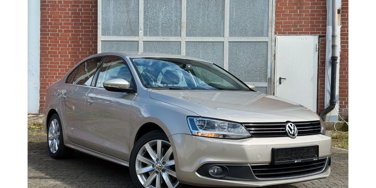 VW Jetta 50.950 km 12.900 &euro; Oberhausen 46049