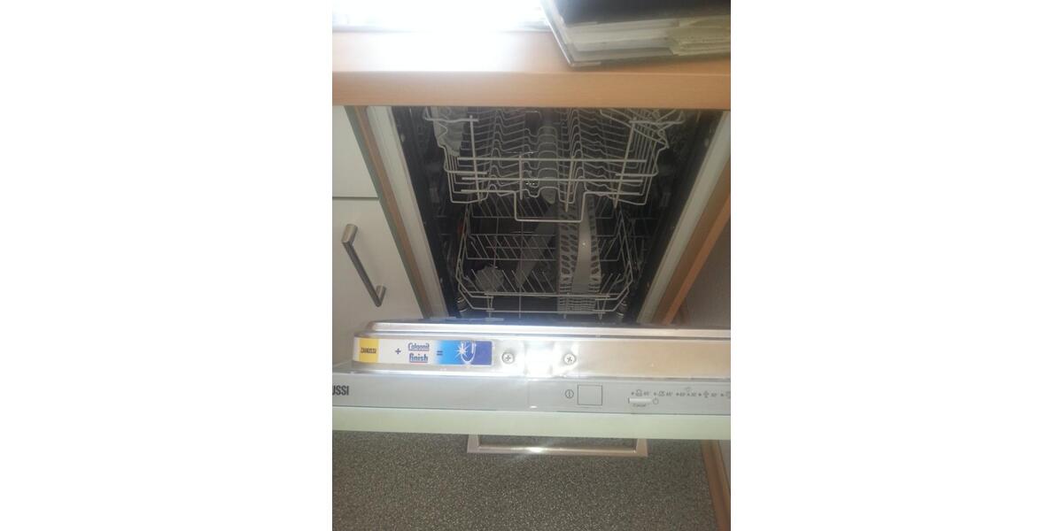 attraktive 2-Zi-Wohnung in Düsseldorf-Zoo (Flingern) unmöbliert zimmer