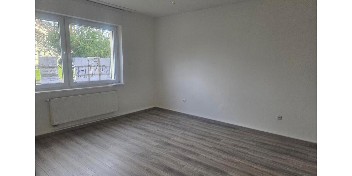 frisch renovierte Wohnung Bochum-Riemke, WG geeignet inkl. Küche 2 zimmer