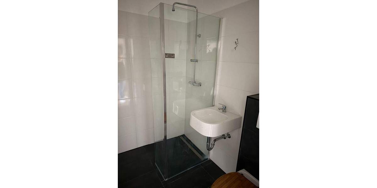 Etagenwohnung Duisburg Mittelmeiderich - 3 Zimmer, 61 m&sup2;, 500&euro; | Angebot:25566064