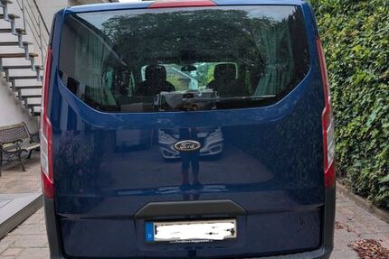 Ford Tourneo Custom 147.000 km 19.800 &euro; Ratingen 40885