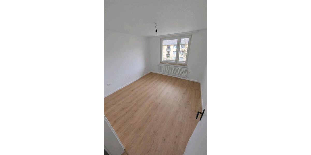 Etagenwohnung Krefeld Dießem - 3 Zimmer, 68 m&sup2;, 980&euro; | Angebot:25596609