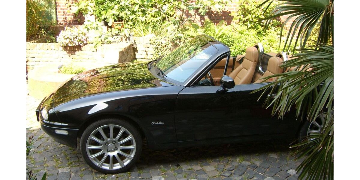 Mazda MX-5 185.000 km 7.950 &euro; Tönisvorst 47918