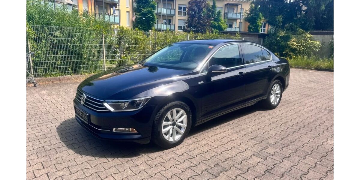 VW Passat 147.600 km 8.999 &euro; Herne ( Nordrhein-Westfalen ) 44628