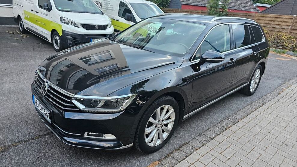 VW Passat 102.000 km 16.000 € Meerbusch 40667