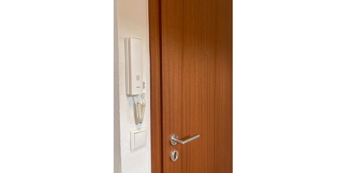 Dachgeschoßwohnung Krefeld Hüls - 2 Zimmer, 66 m&sup2;, 194.500&euro; | Angebot:26373846