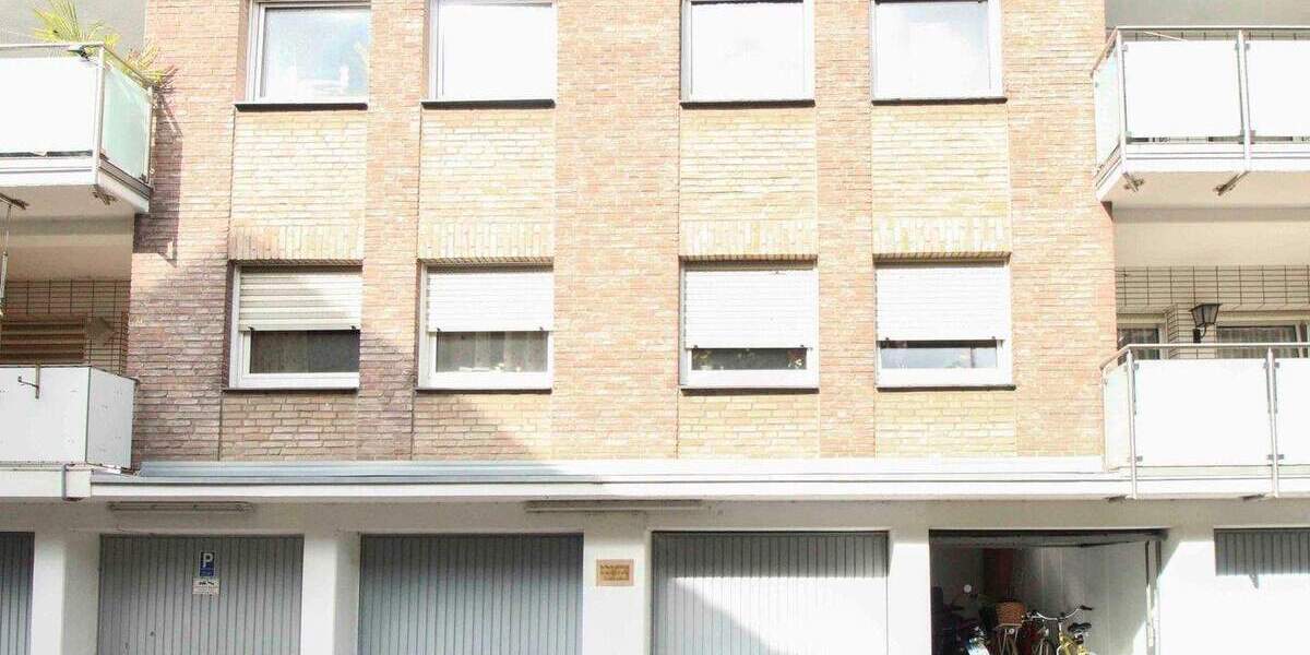 Viel Potenzial: Charmante 3 Zimmerwohnung mit Balkon und eigener Garage in Krefeld - Fischeln 3 zimmer