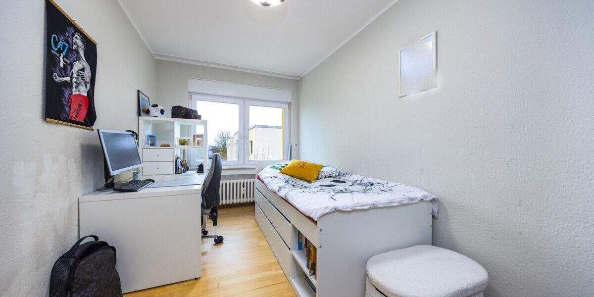 Etagenwohnung Meerbusch Büderich - 4 Zimmer, 93 m&sup2;, 340.000&euro; | Angebot:24278295