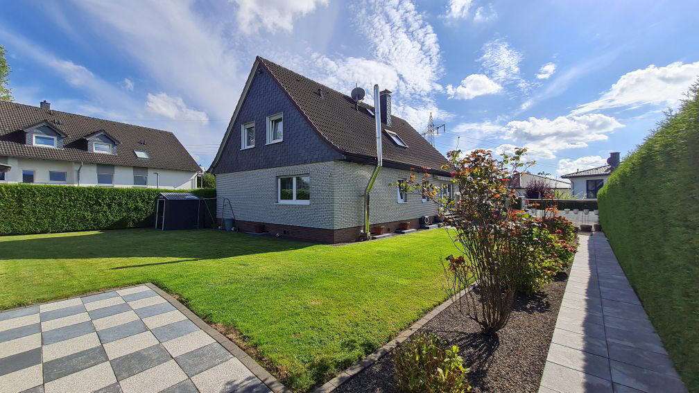 Haus zum Kaufen in Sprockhövel 595.000 € 185 m² 9 zimmer