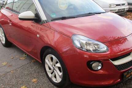 Opel Adam 31.860 km 9.850 &euro; Essen 45326