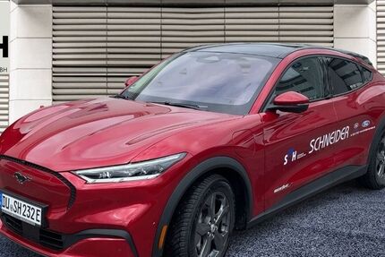 Ford Mustang Mach-E 25.000 km 33.490 € Duisburg 47179