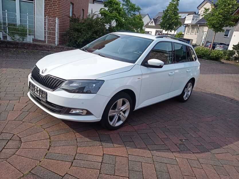 Skoda Fabia 107.140 km 8.950 € Krefeld 47800