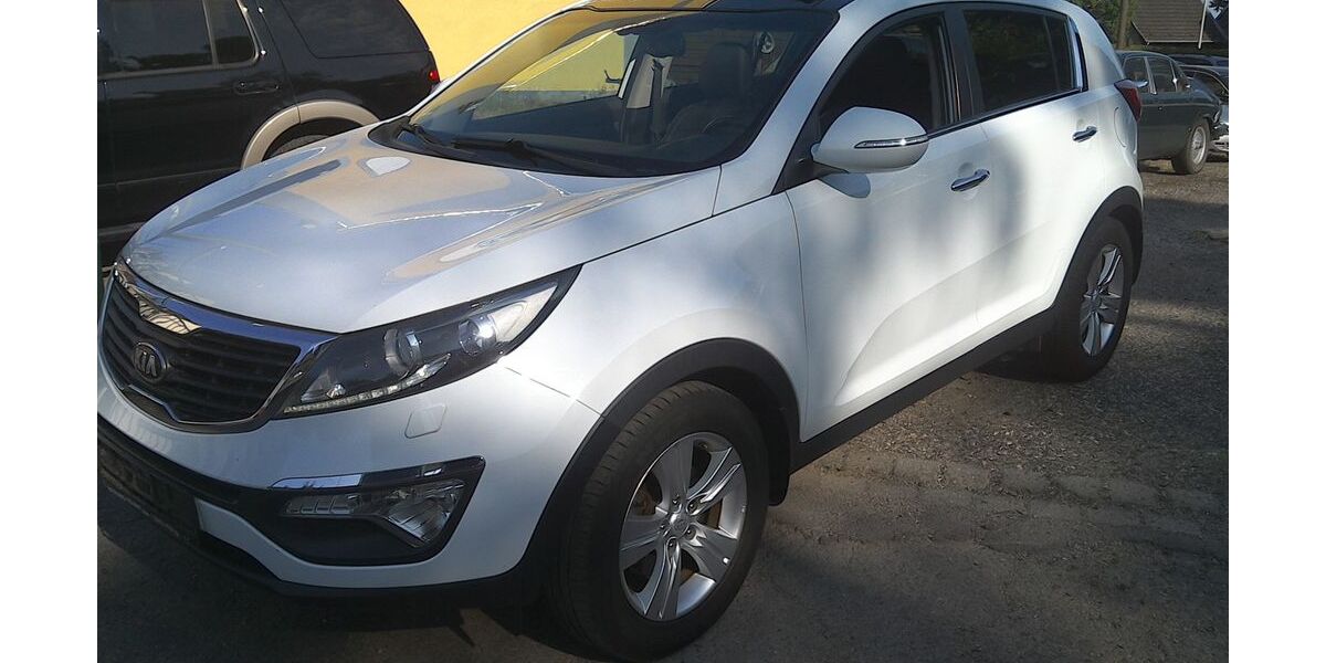 Kia Sportage 242.800 km 5.900 &euro; Mülheim-Speldorf 45478