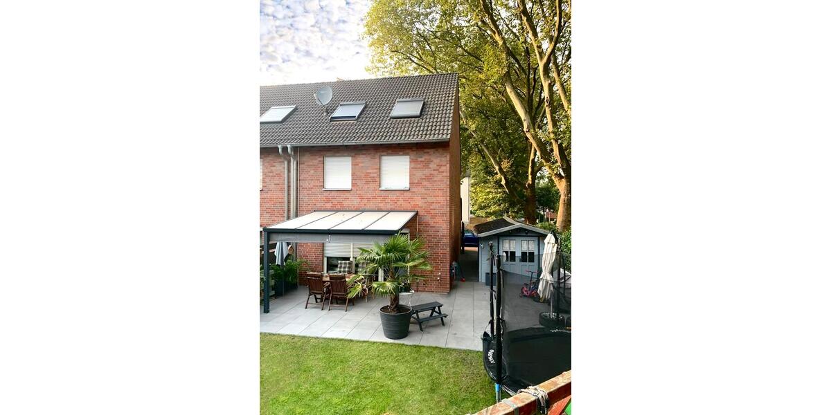Großzügiges Reihenhaus mit Garten und Garage in Gelsenkirchen 4.5 zimmer