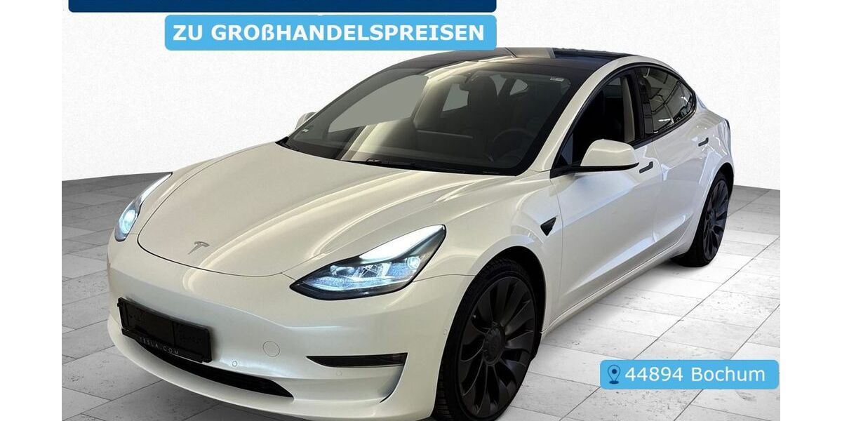 Tesla Model 3 53.742 km 28.890 &euro; Krefeld 47829