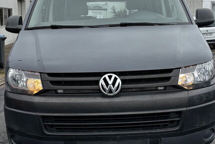 VW T5 Transporter 176.000 km 9.500 &euro; Sprockhövel 45549