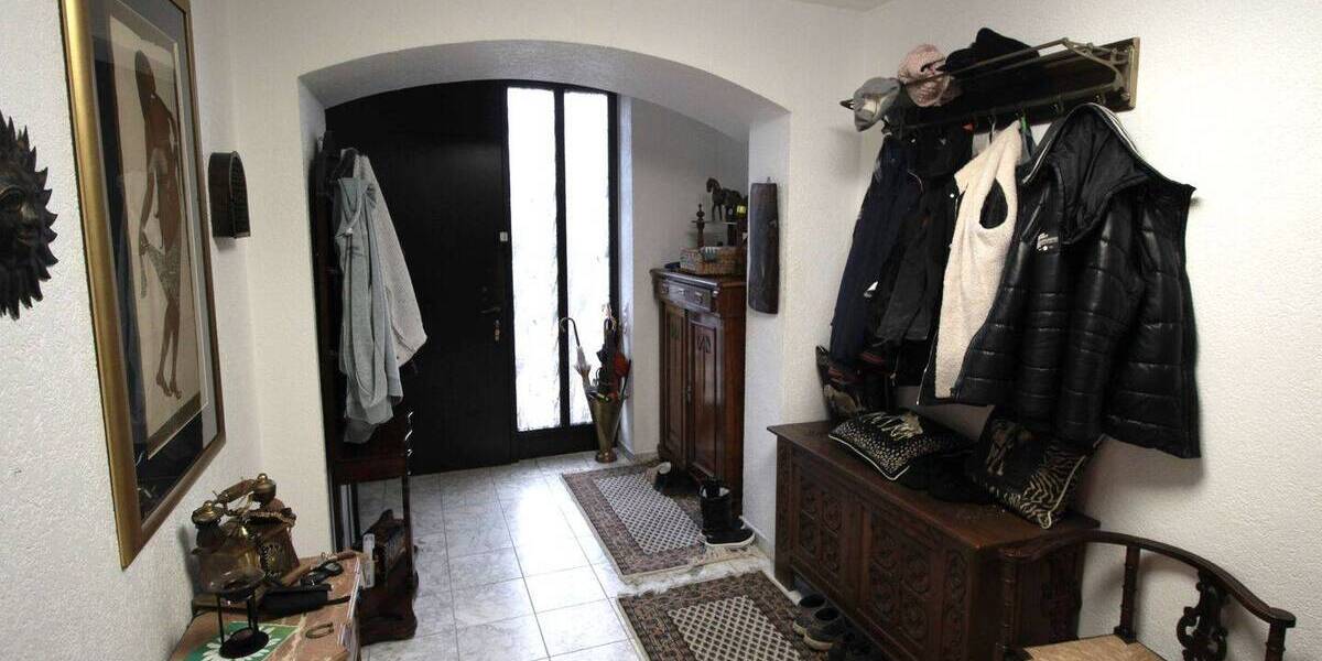 Mehrfamilienhaus, Wohnhaus Düsseldorf Hubbelrath - 7 Zimmer, 237 m&sup2;, 870.000&euro; | Angebot:26417364