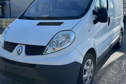 Renault Trafic 225.334 km 5.950 € Bottrop 46238