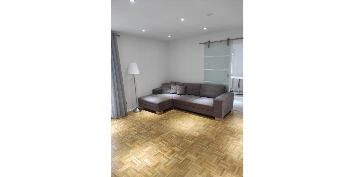 Etagenwohnung Mettmann - 2 Zimmer, 55 m&sup2;, 1.000&euro; | Angebot:25558957