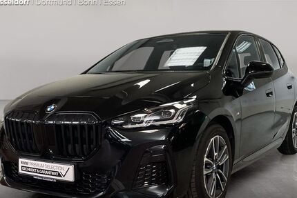 BMW 220 Active Tourer 24.874 km 40.599 &euro; Düsseldorf 40237