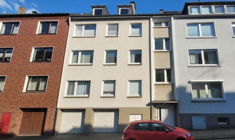 Haus zum Kaufen in Essen 950.000 € 308 m² 12 zimmer