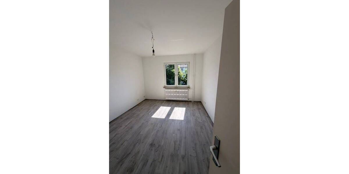 Etagenwohnung Duisburg Mittelmeiderich - 2 Zimmer, 39 m&sup2;, 319&euro; | Angebot:26741982