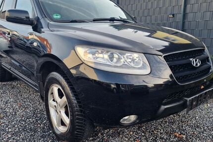 Hyundai SANTA FE 266.000 km 2.990 &euro; Oberhausen 46145
