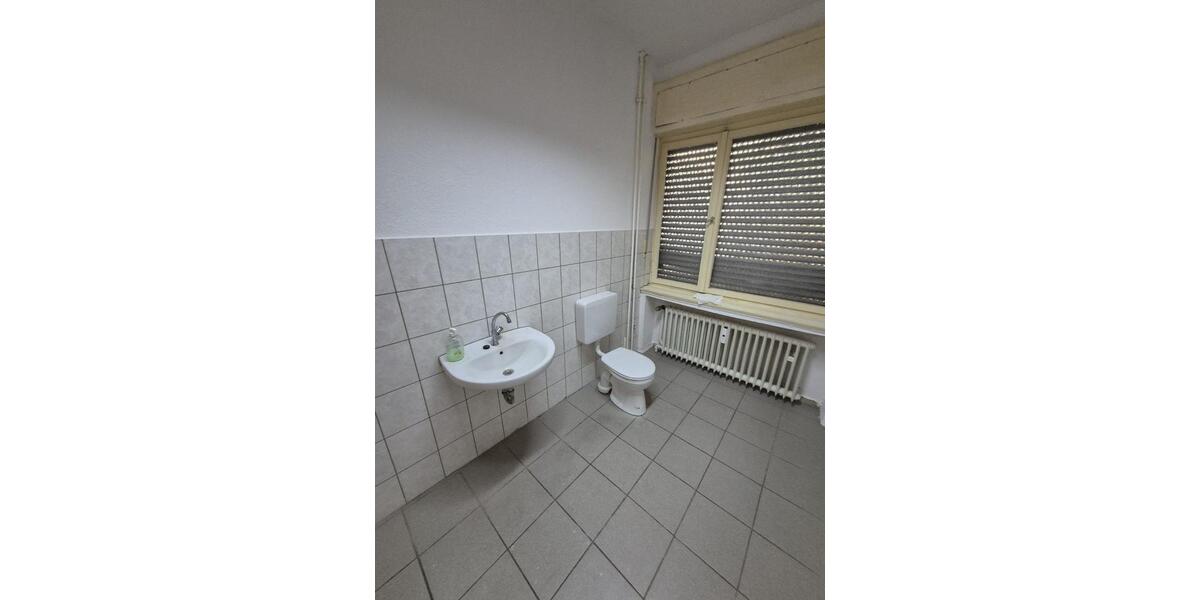 Gewerbeobjekt Duisburg Mittelmeiderich - 600&euro; | Angebot:25420514