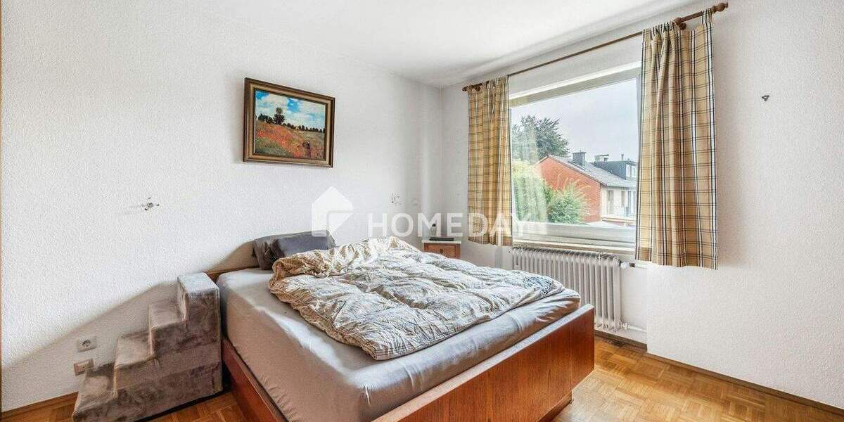 Haus in Dornröschenschlaf! Reihenhaus mit Süd-Terrasse, Garten & Platz für die Familie 4 zimmer