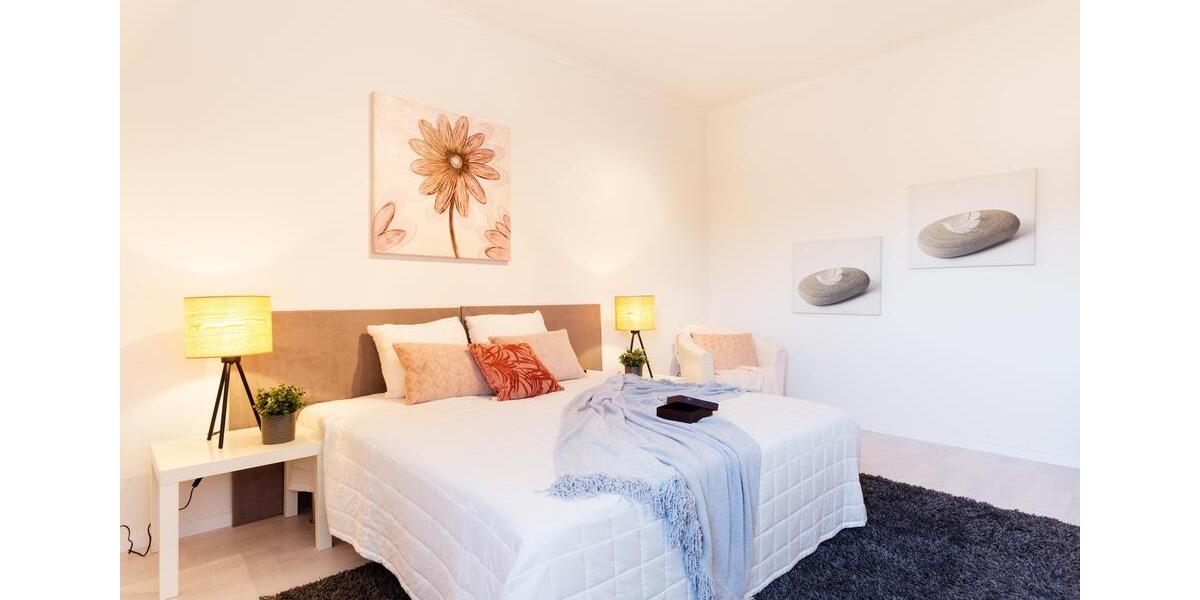 Charmante 2-Zimmer Dachgeschosswohnung in Duisburg-Laar 3 zimmer