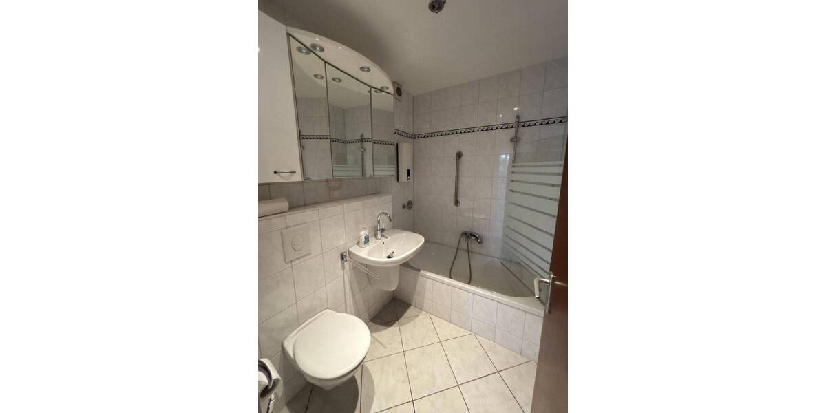 3- bis 4-Zimmer-ETW mit Garage in gefragter Wohnlage 4 zimmer