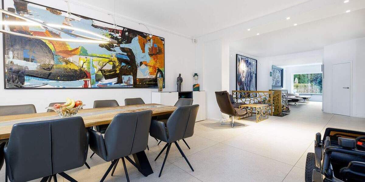 Hochwertig sanierte und stylische Gartenwohnung mit weiterer Dachgeschosswohnung 7 zimmer