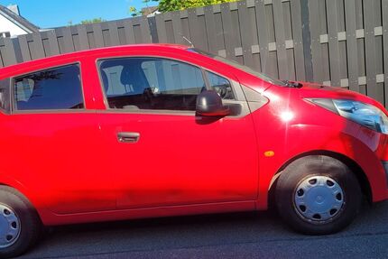 Chevrolet Spark 134.000 km 2.500 &euro; Düsseldorf 40468