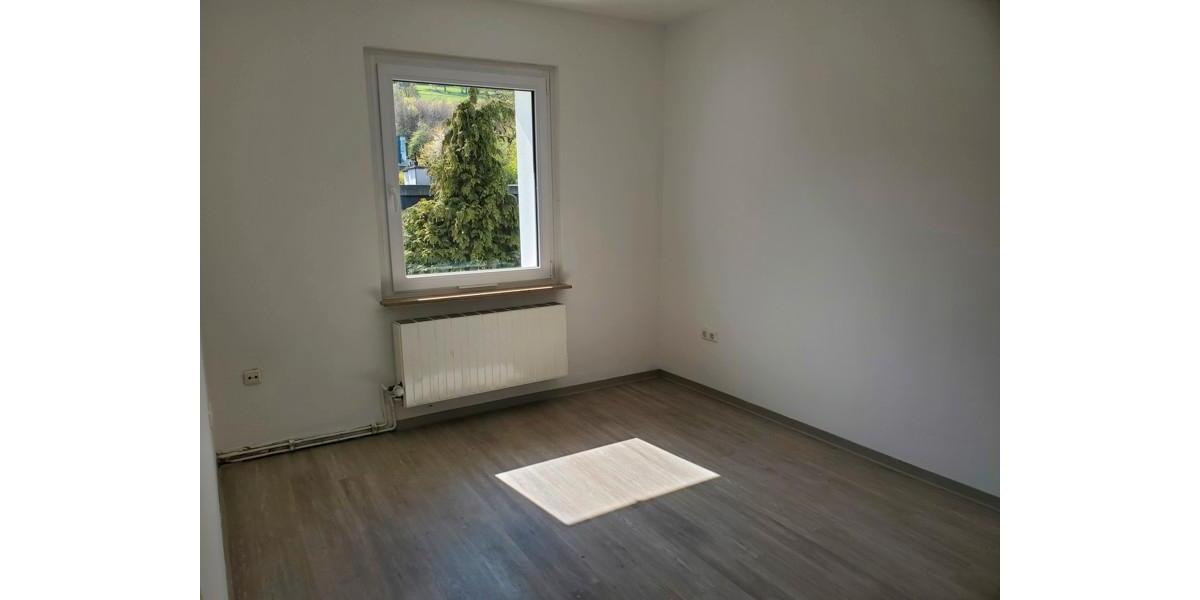 Etagenwohnung Velbert Langenberg - 2 Zimmer, 43 m&sup2;, 409&euro; | Angebot:26307421