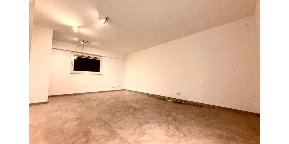 Erdgeschoßwohnung Essen Stadtbezirk IX - 1.5 Zimmer, 33 m&sup2;, 500&euro; | Angebot:26408145
