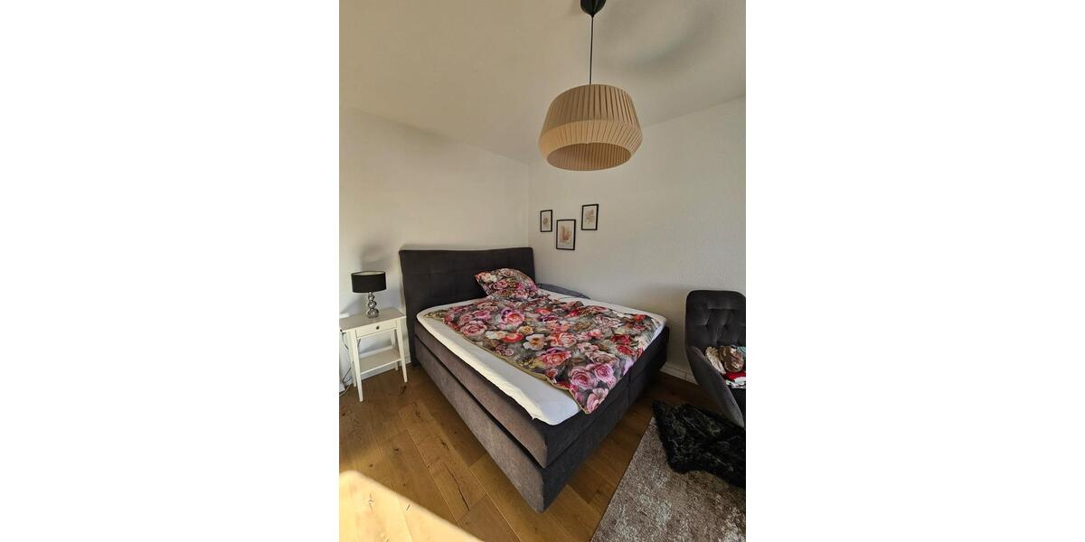 Etagenwohnung Mülheim an der Ruhr Broich - 4 Zimmer, 100 m&sup2;, 350.000&euro; | Angebot:25306635