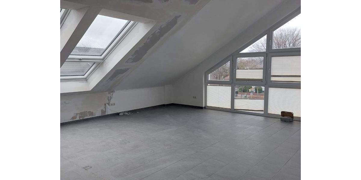 Etagenwohnung Gladbeck Mitte - 3 Zimmer, 134 m&sup2;, 1.200&euro; | Angebot:24247300