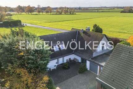 Haus zum Kaufen in Krefeld 795.000 € 192 m² 6.5 zimmer