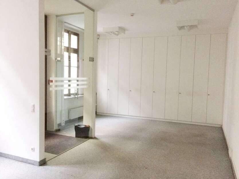 Büro in Duisburg 450 € 150 m²