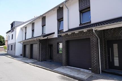 Einfamilienhaus Neubau 180 qm +Garage+ PV+10,4 KW Speicher 6 zimmer